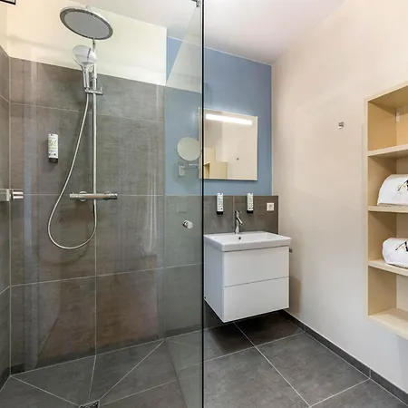 Amadeus Private Residences - Nahe Skilift 700m Mit Tiefgarage & Jedes Schlafzimmer Verfuegt Ueber Ein Eigenes Bad, Ideal Fuer Familien & Gruppen * Schladming