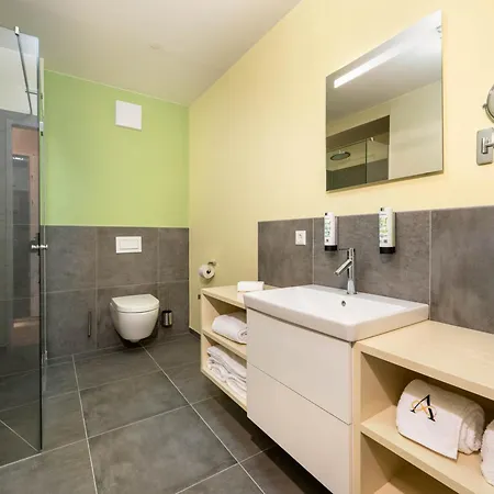 Amadeus Private Residences - Nahe Skilift 700m Mit Tiefgarage & Jedes Schlafzimmer Verfuegt Ueber Ein Eigenes Bad, Ideal Fuer Familien & Gruppen Apartment Schladming