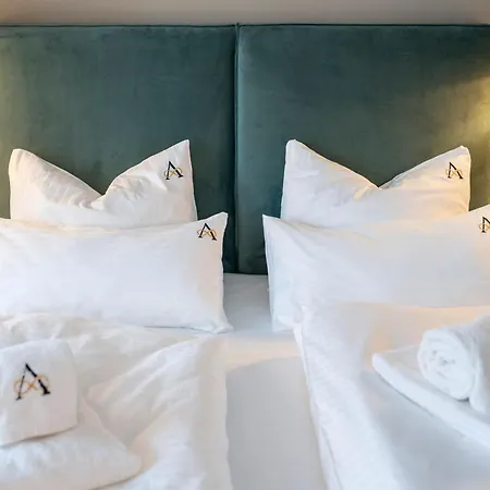 Amadeus Private Residences - Nahe Skilift 700m Mit Tiefgarage & Jedes Schlafzimmer Verfuegt Ueber Ein Eigenes Bad, Ideal Fuer Familien & Gruppen * Schladming
