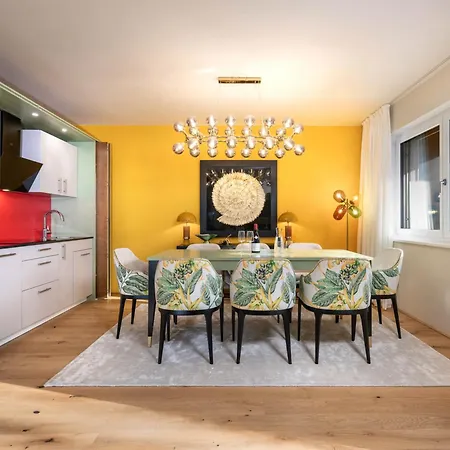 Amadeus Private Residences - Nahe Skilift 700m Mit Tiefgarage & Jedes Schlafzimmer Verfuegt Ueber Ein Eigenes Bad, Ideal Fuer Familien & Gruppen * Schladming